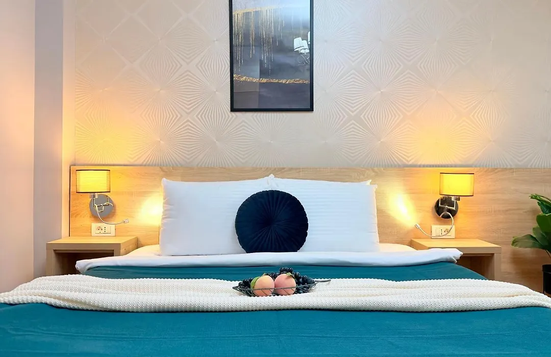 Stylish Central Accommodation - Designed For Your Perfect Stay-1
